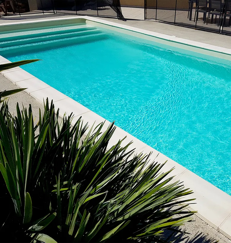 PISCINE ENTERREE DESIGN 3x9m